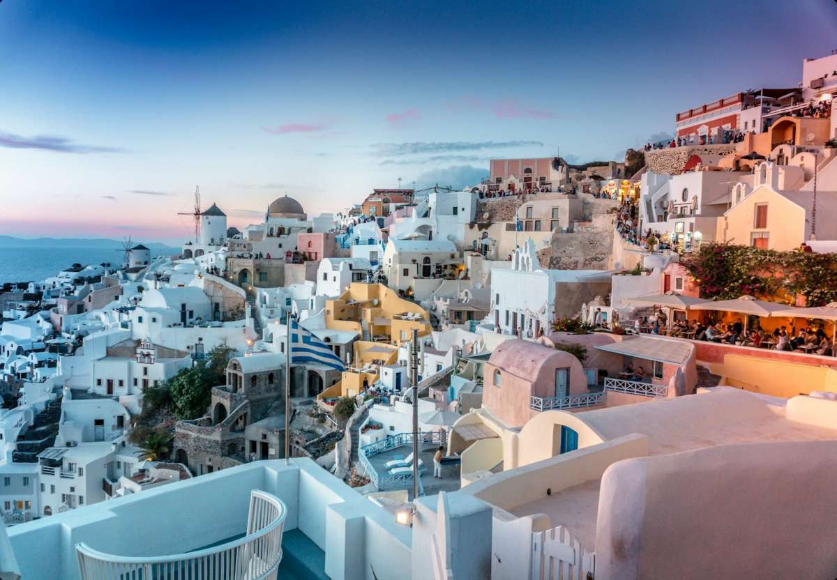 Greece Unveils Tourism Framework With 8,000-Passenger Cruise Cap on Santorini