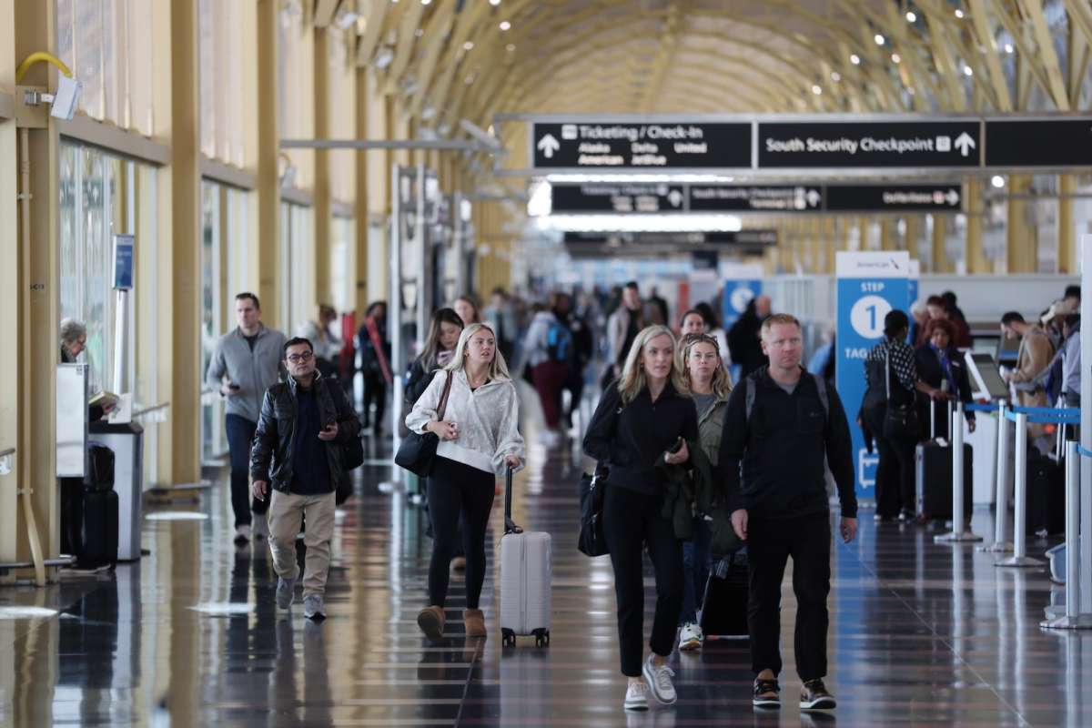 Delta Suspends Airport VIP Services for Members of Congress Over DHS Shutdown