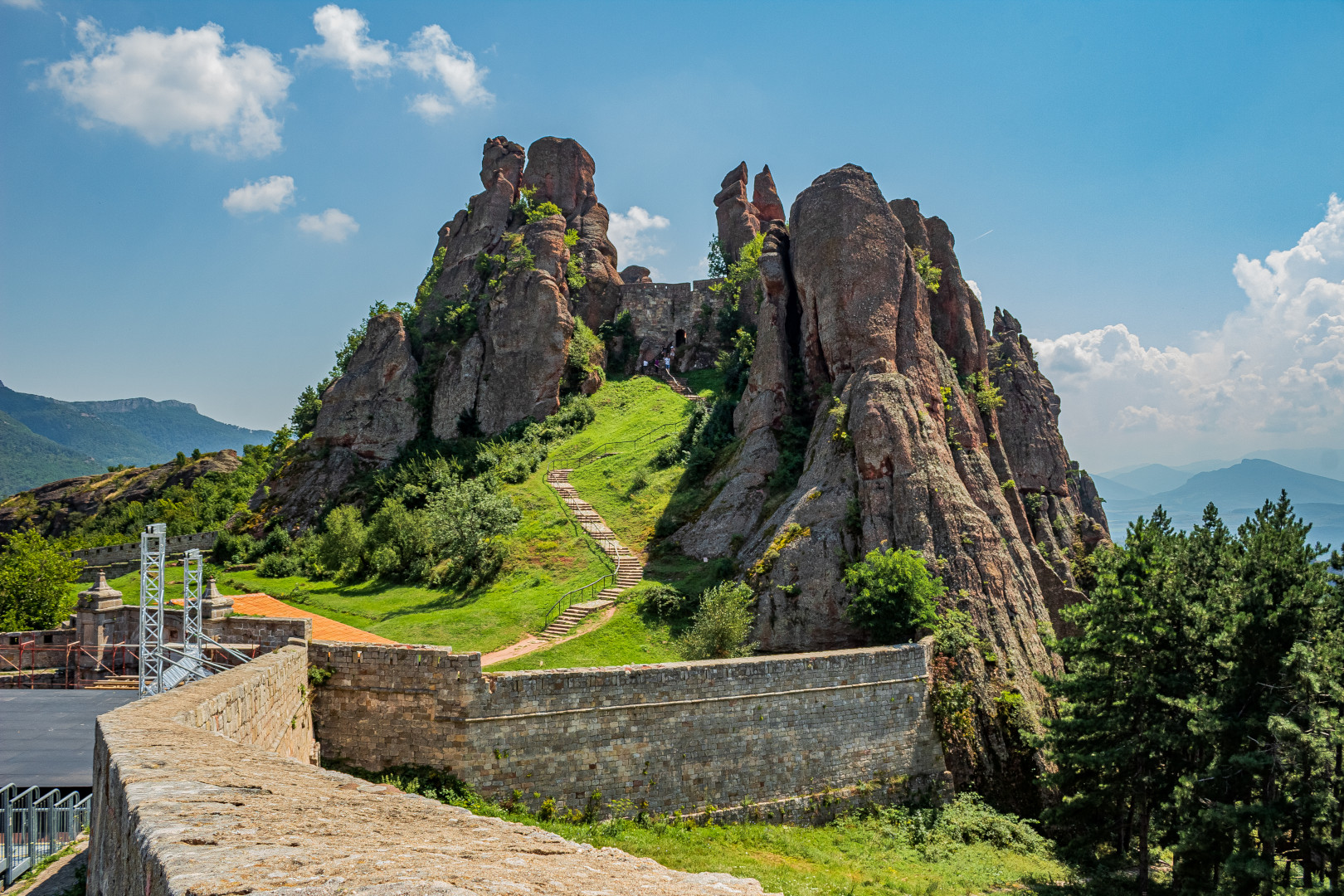 Bulgaria Travel Guide: Black Sea, Mountains, and Ancient Cities