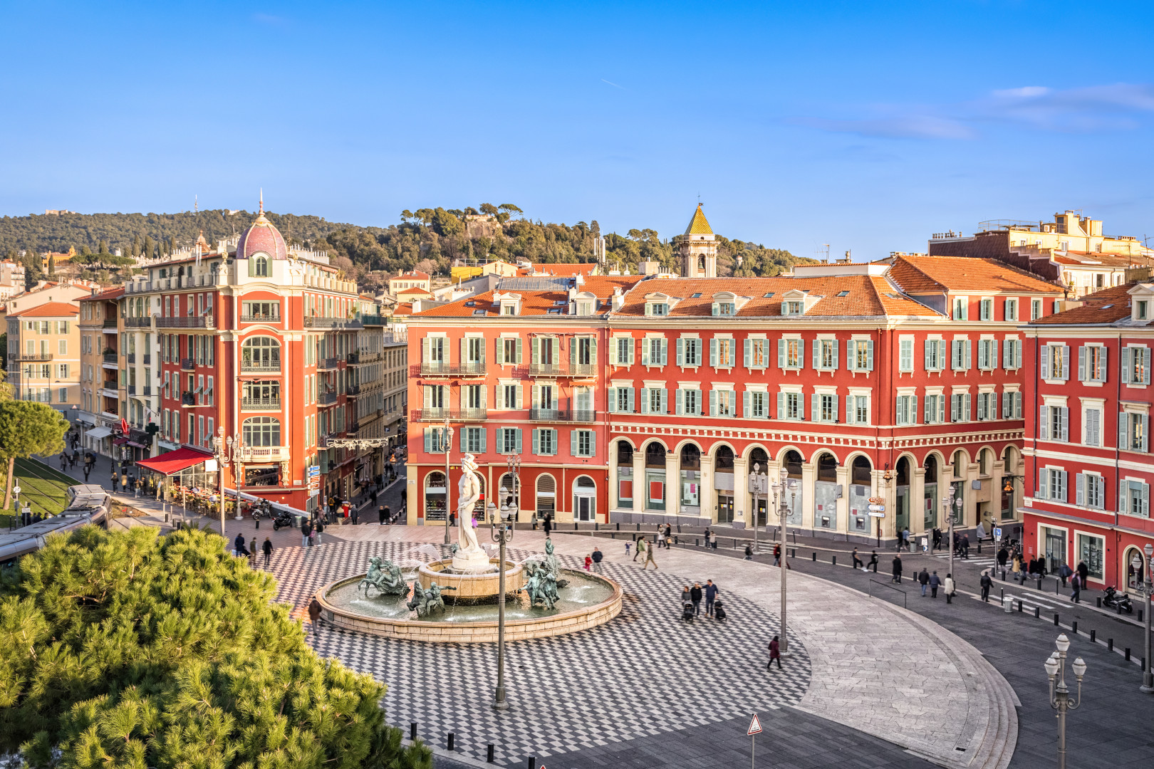 France Travel Guide: Paris, Provence, and Riviera Itinerary