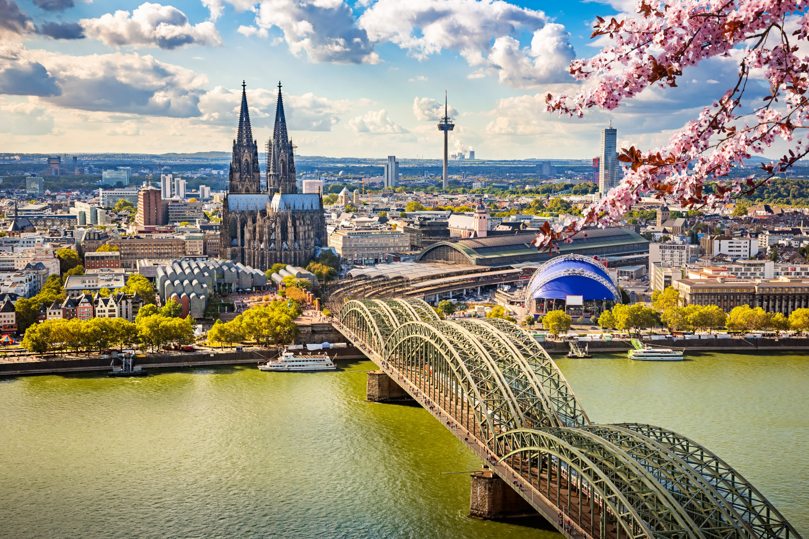 Germany Travel Guide: Berlin, Bavaria, and the Romantic Road