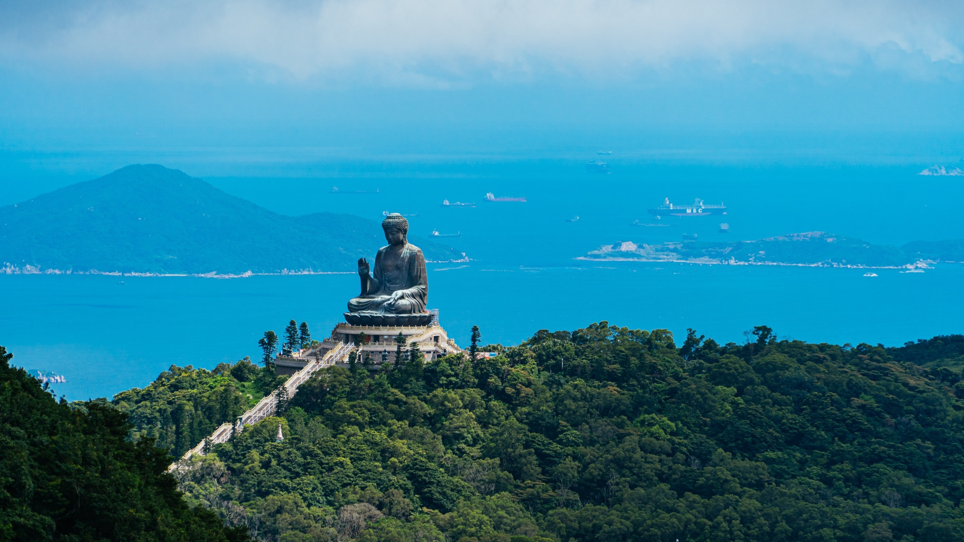 Hong Kong and Macao Travel Guide: Dim Sum, Skylines, and Two Cities
