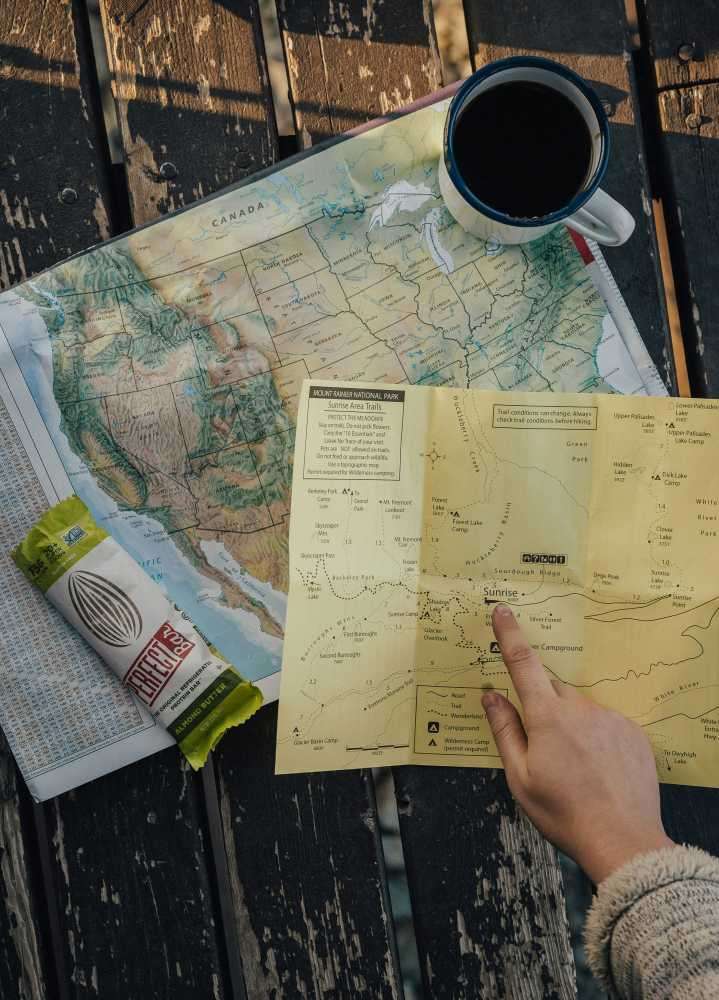 Travel Itinerary Template: Google Sheets and Notion