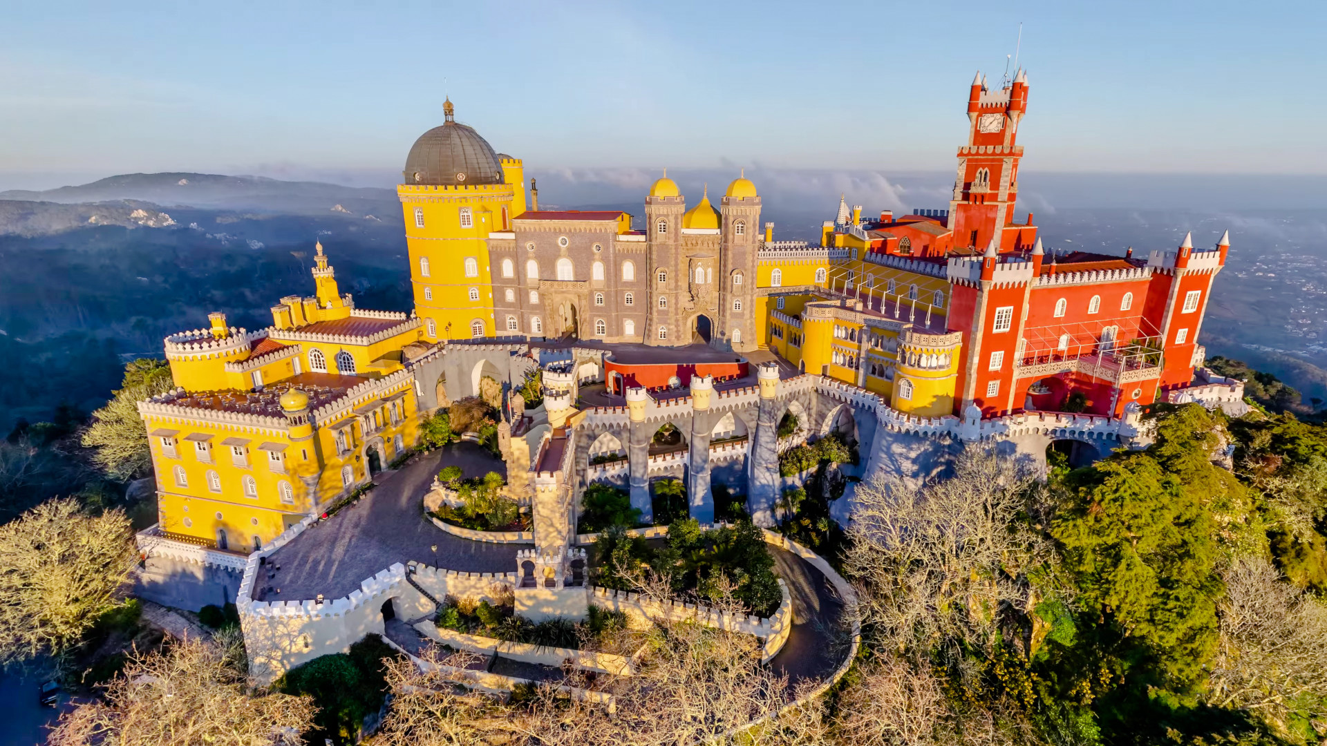 Portugal Travel Guide: Lisbon, Porto, Sintra, and the Algarve