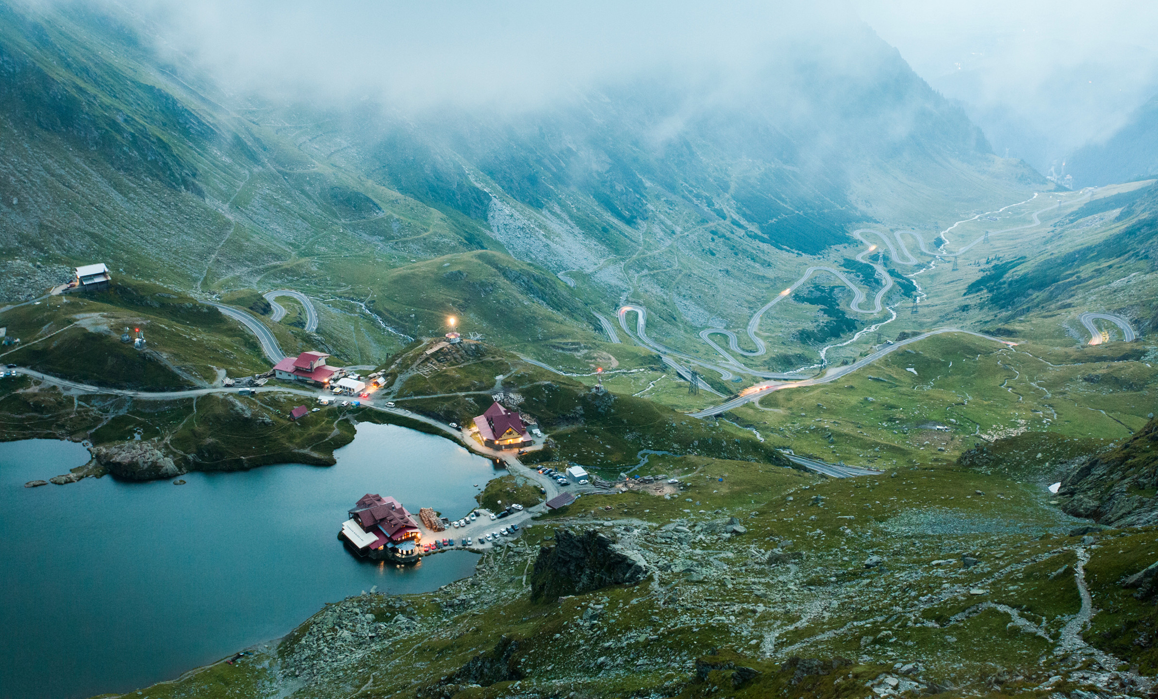 Romania Travel Guide: Transylvania, Castles, and the Carpathians