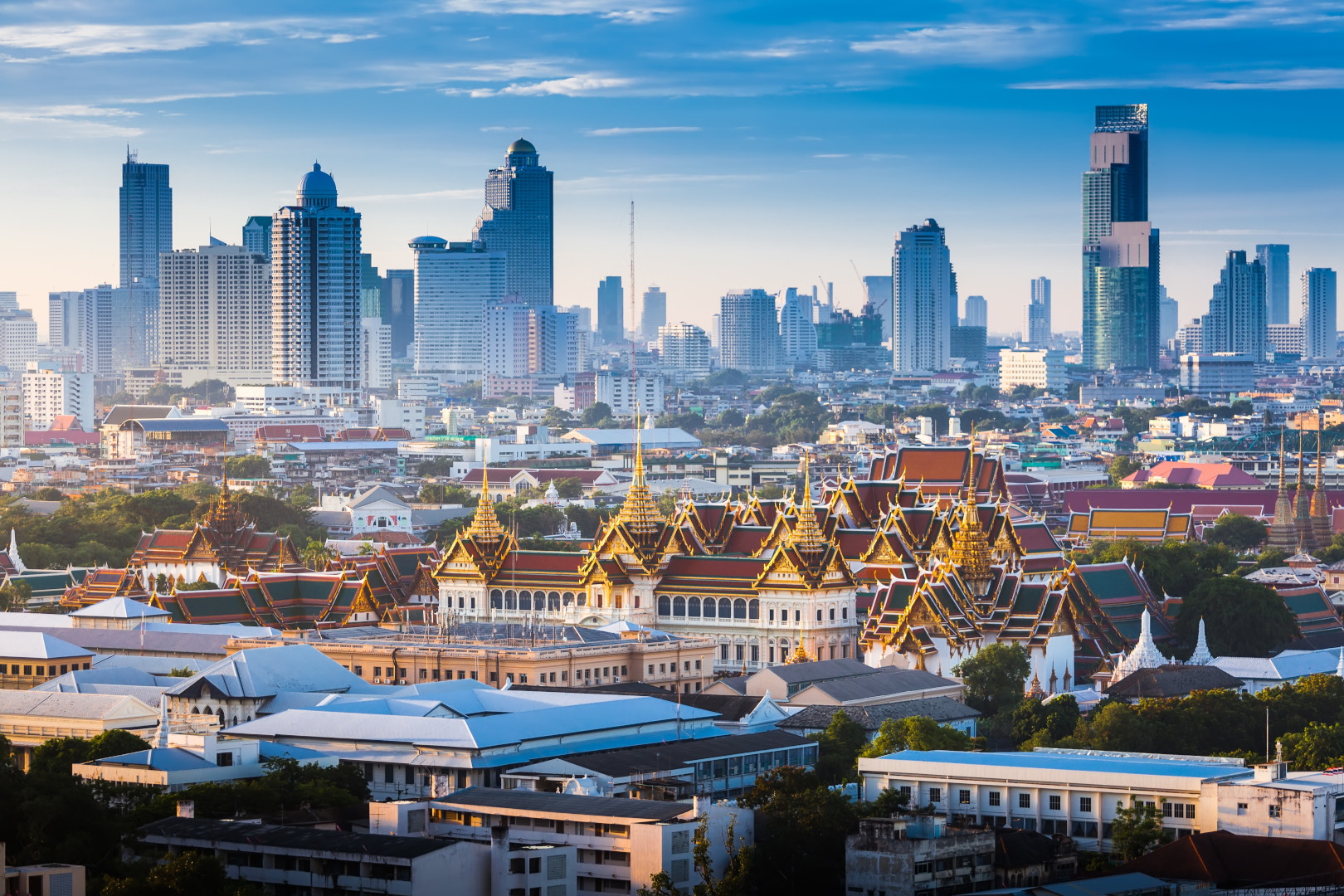 Thailand Travel Guide: Bangkok, Temples, Islands, and Street Food
