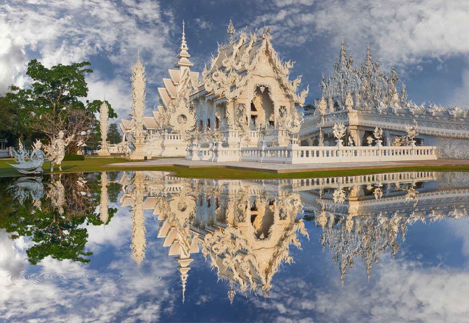 Thailand Travel Guide: Bangkok, Temples, Islands, and Street Food